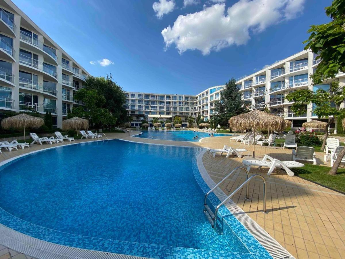 Апартамент Декор Burgas City Exterior foto